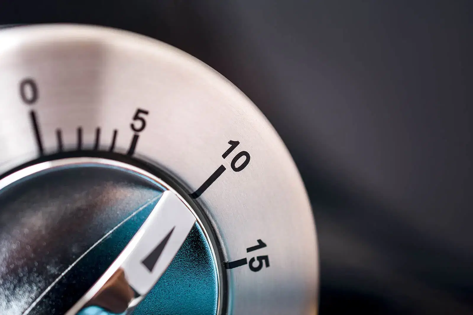 10 Minutes - Macro Of An Analog Chrome Kitchen Timer With Dark Background - Colour It In